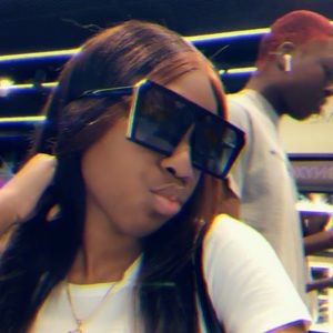 Meet your Posher, Princess zee